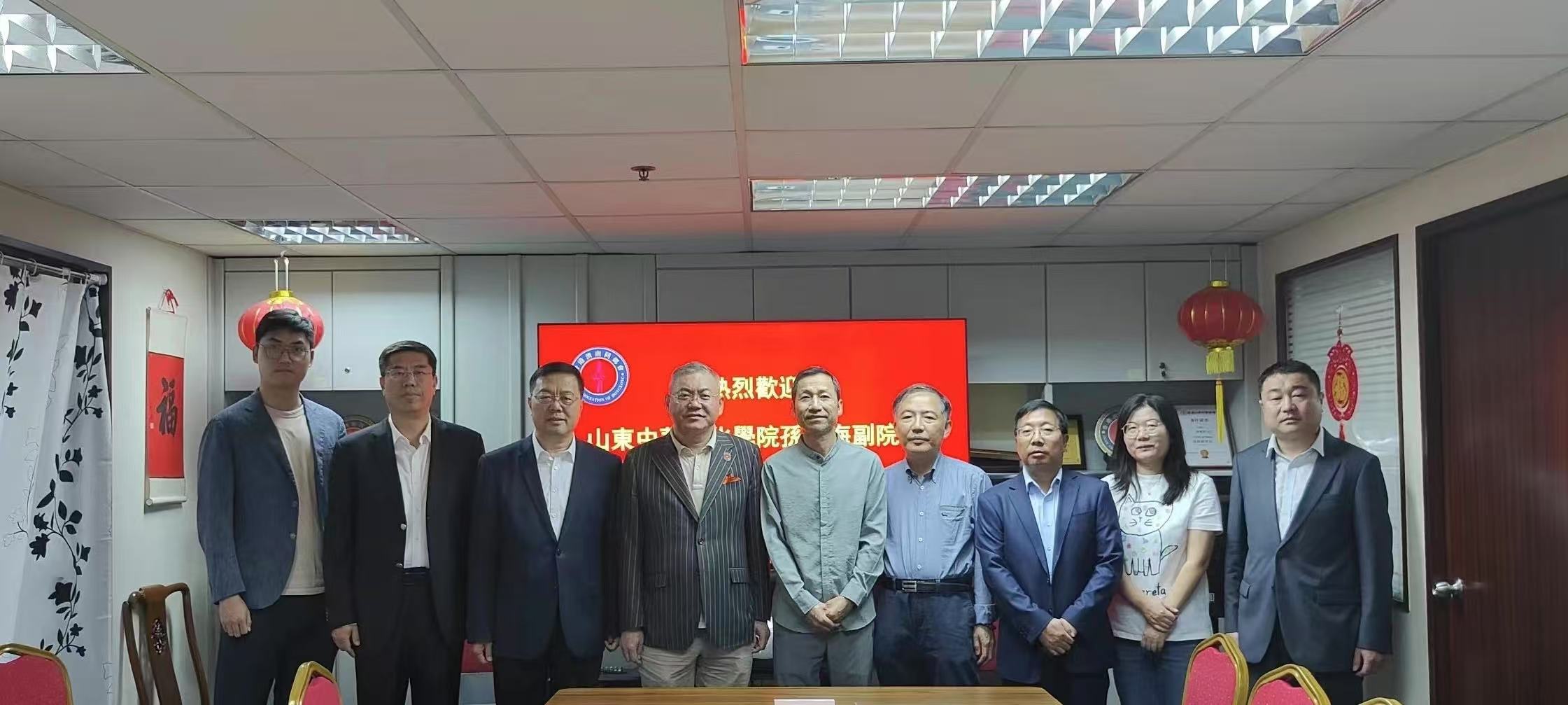 林东明携手孙黎海 推动鲁港文化互鉴
