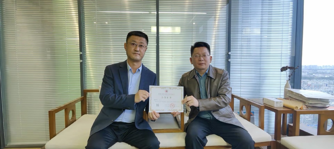张国庆：墨痕里的时光修行